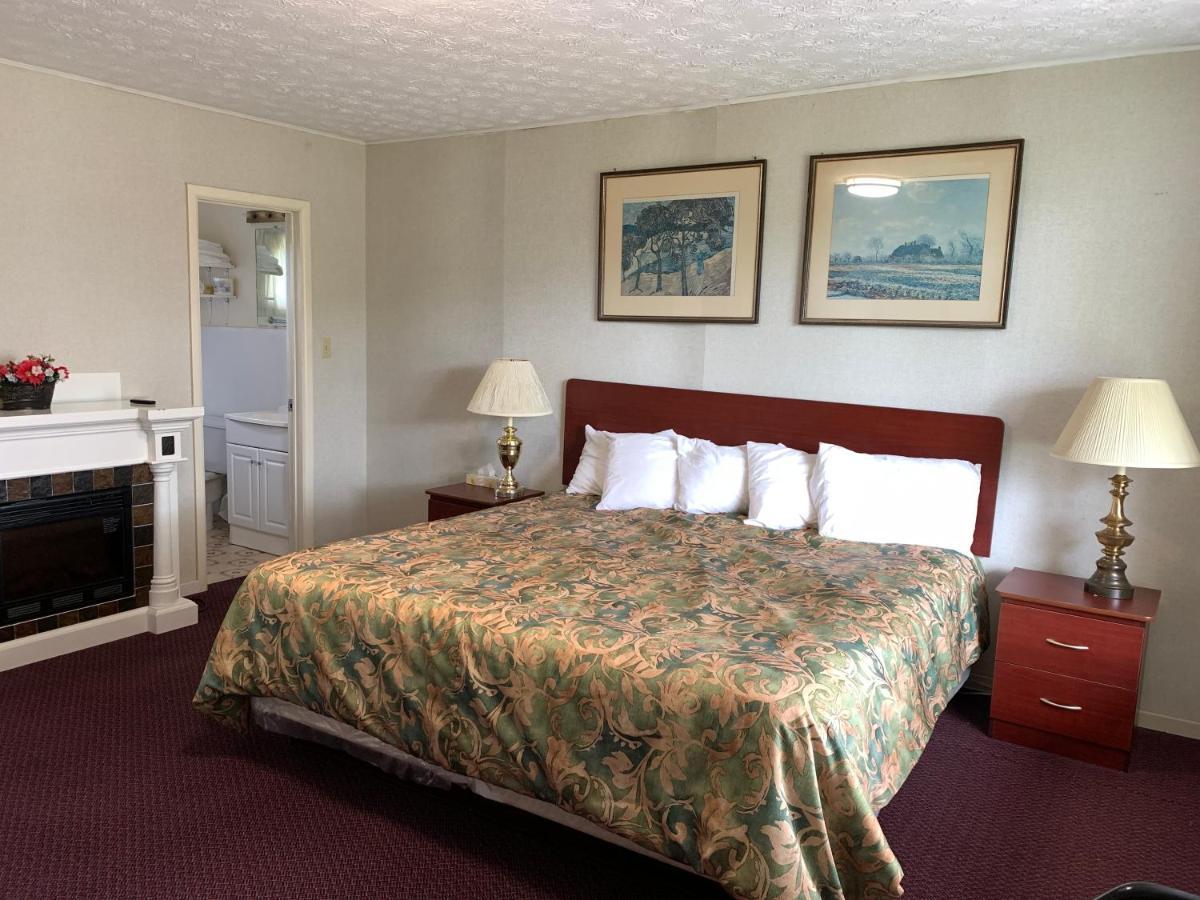 Old Mill Motel Blind River Экстерьер фото