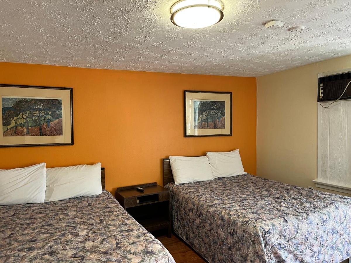 Old Mill Motel Blind River Экстерьер фото