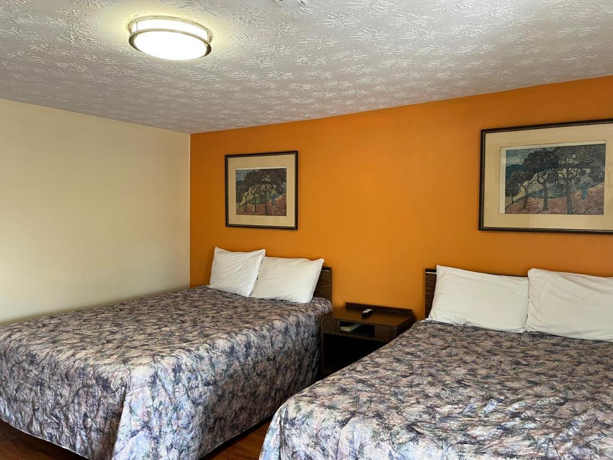 Old Mill Motel Blind River Экстерьер фото