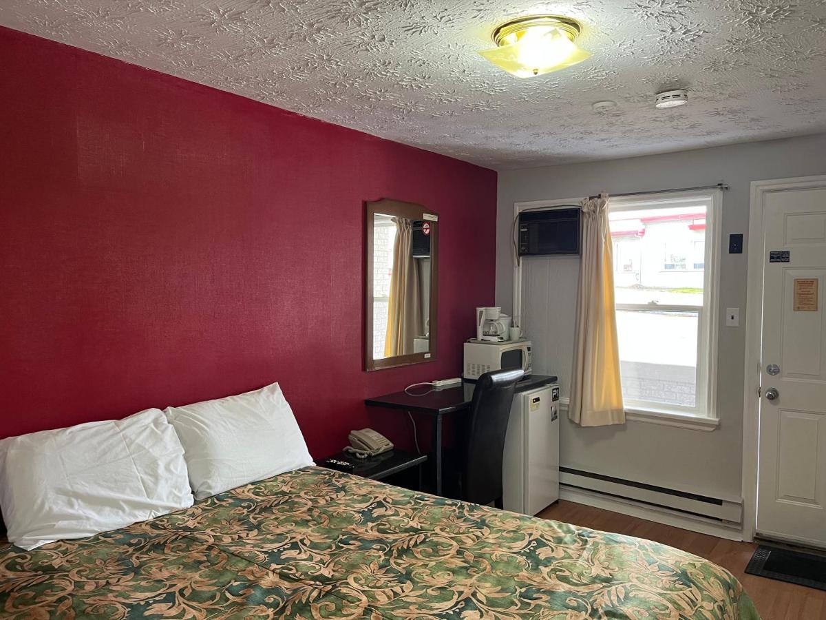 Old Mill Motel Blind River Экстерьер фото